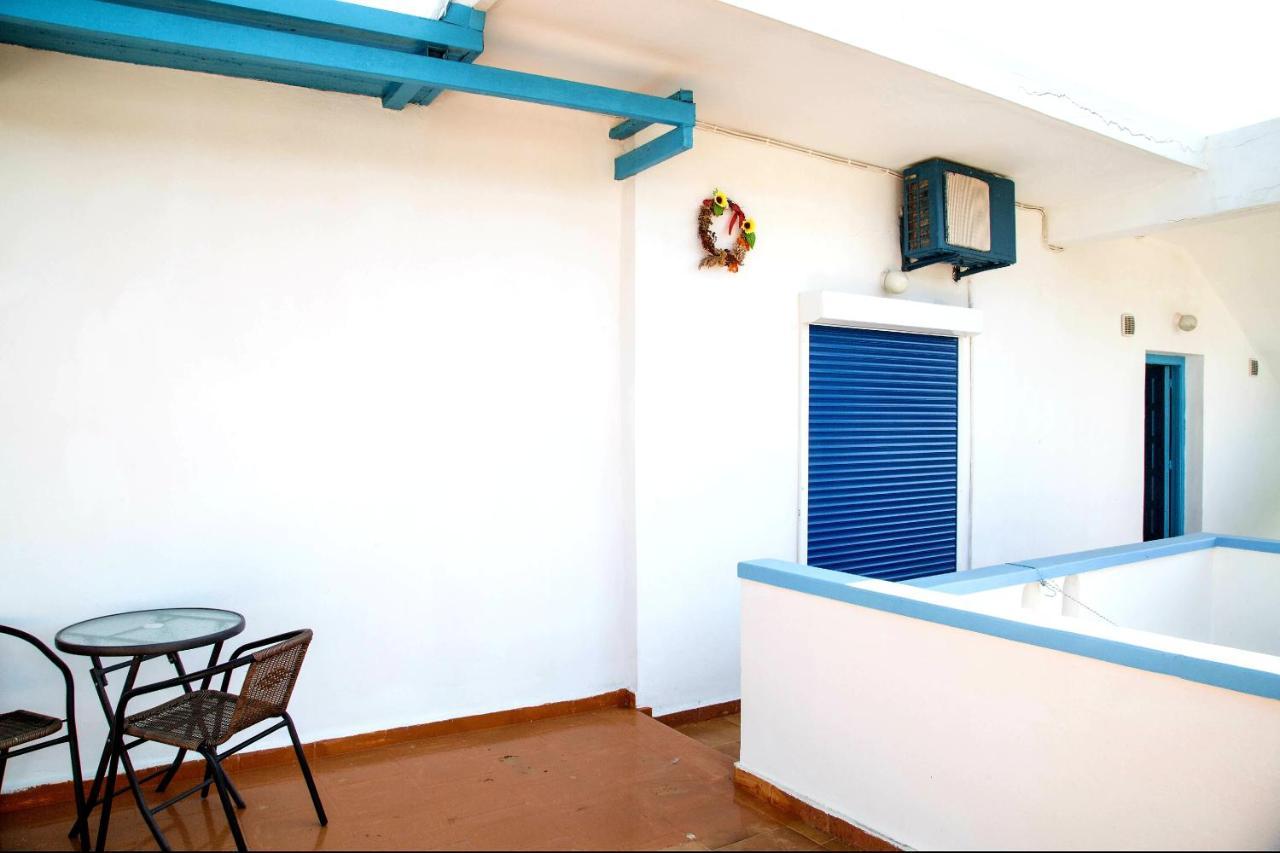 Tony'S Rooms Alinda  外观 照片